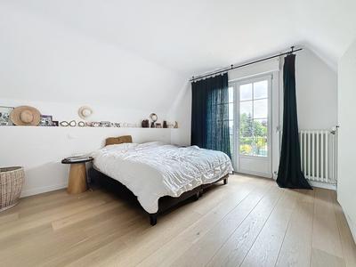 Maison - 186 m² - 6 pièces