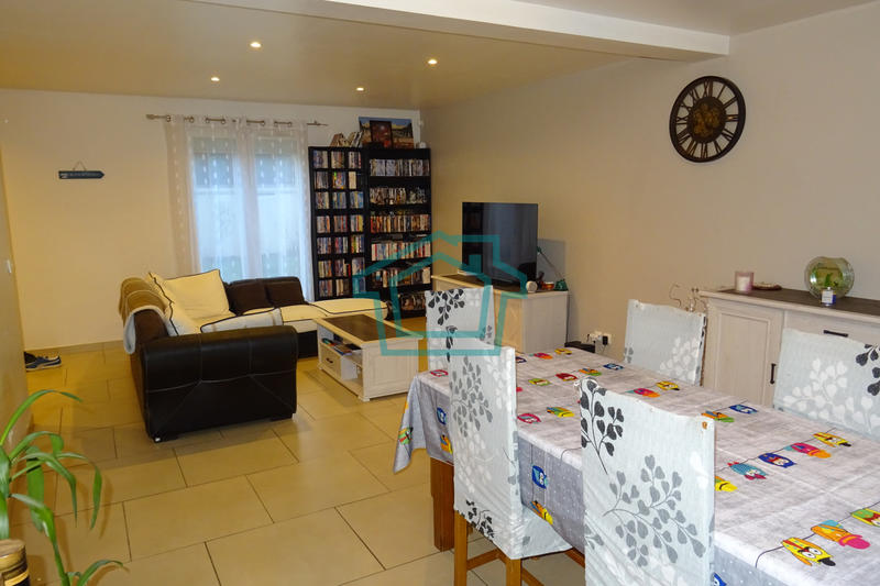 Maison - 122 m² - 6 pièces