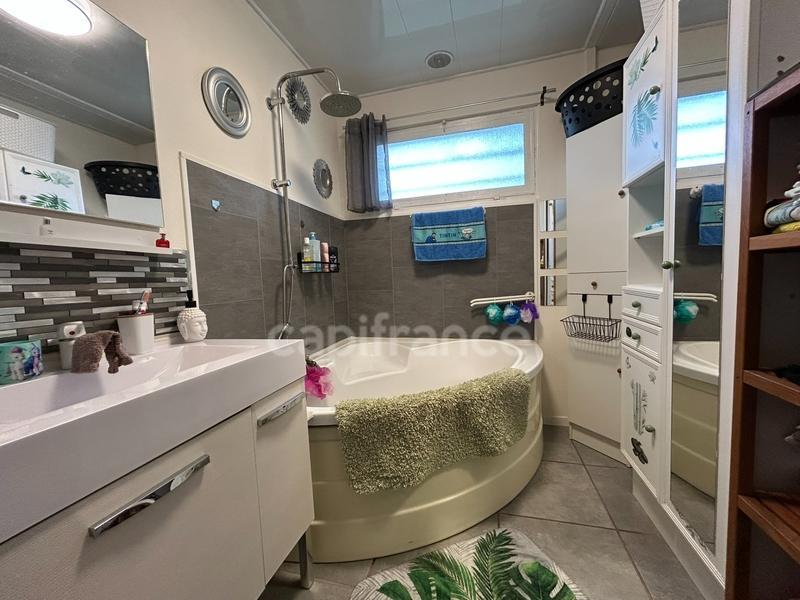 Maison - 127 m² - 4 pièces