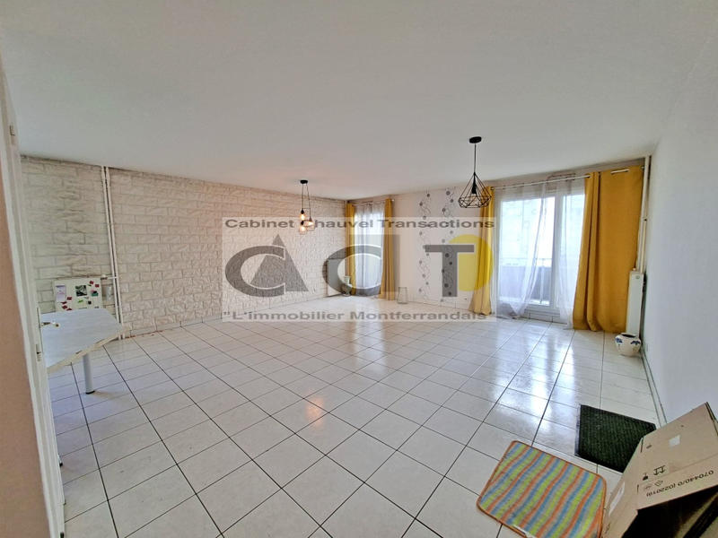 Appartement - 76 m² - 4 pièces