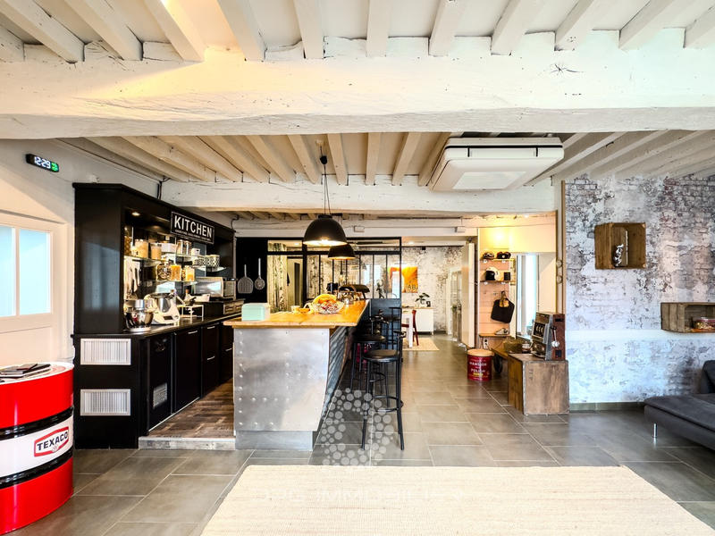 Maison de village - 309 m² - 14 pièces