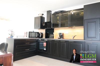 Appartement - 74 m² - 4 pièces