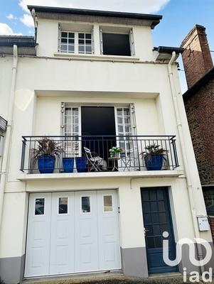 Maison de ville - 227 m² - 7 pièces