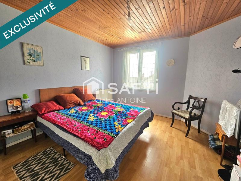 Maison - 99 m² - 5 pièces