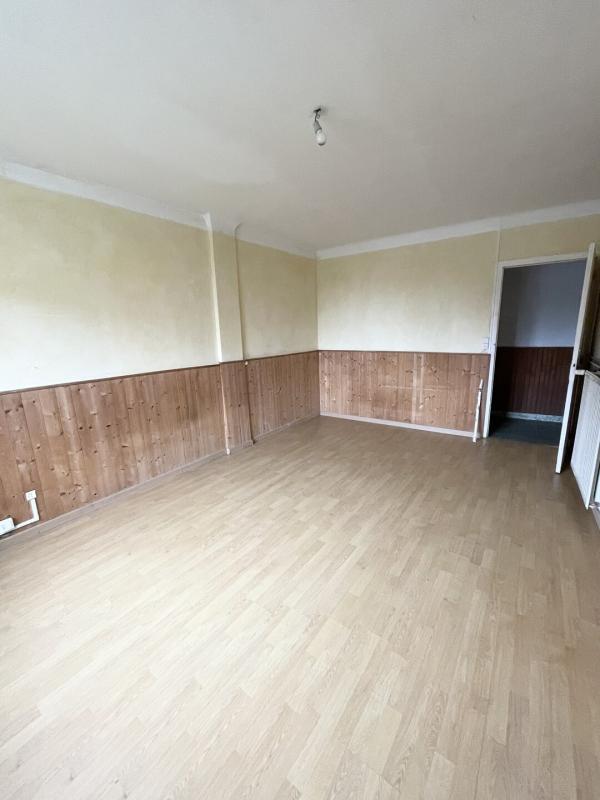 Corps de ferme - 181 m² - 5 pièces