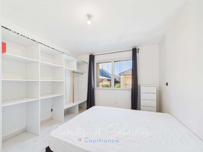 Maison - 122 m² - 4 pièces