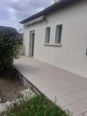 Maison - 99 m² - 4 pièces