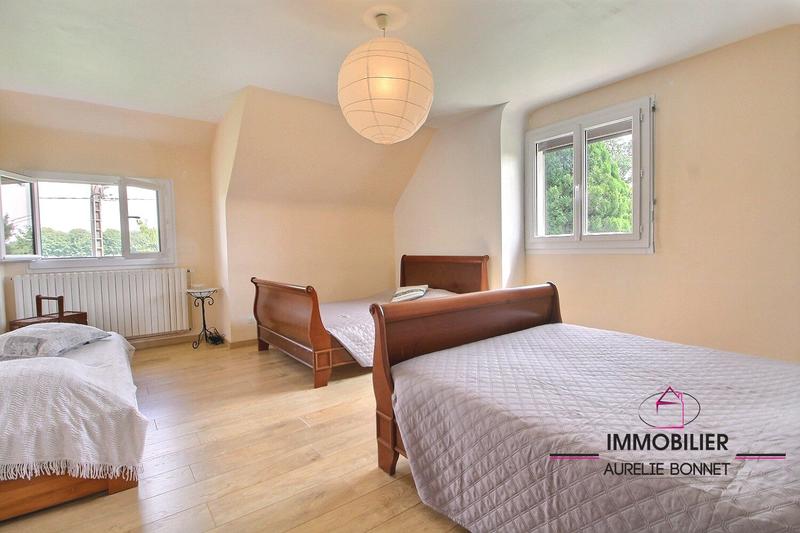 Maison - 140 m² - 6 pièces