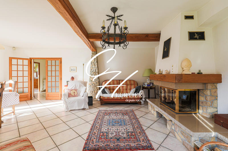 Maison - 126 m² - 6 pièces