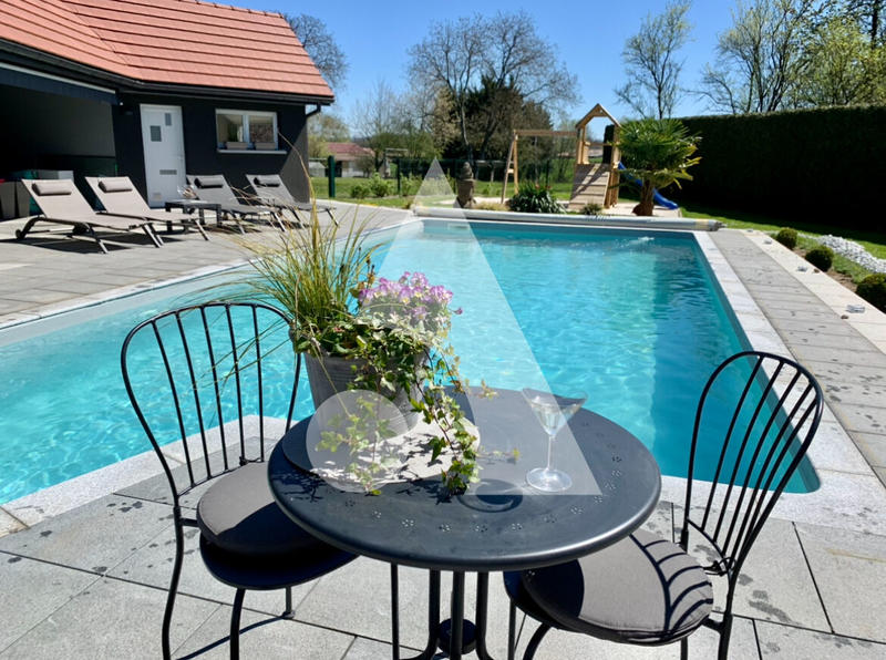 Villa - 185 m² - 6 pièces