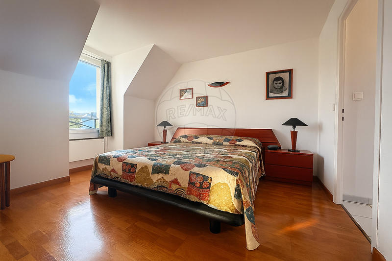 Maison - 136 m² - 6 pièces