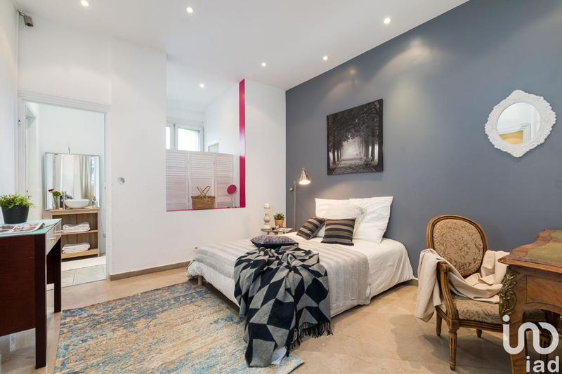 Maison - 249 m² - 6 pièces