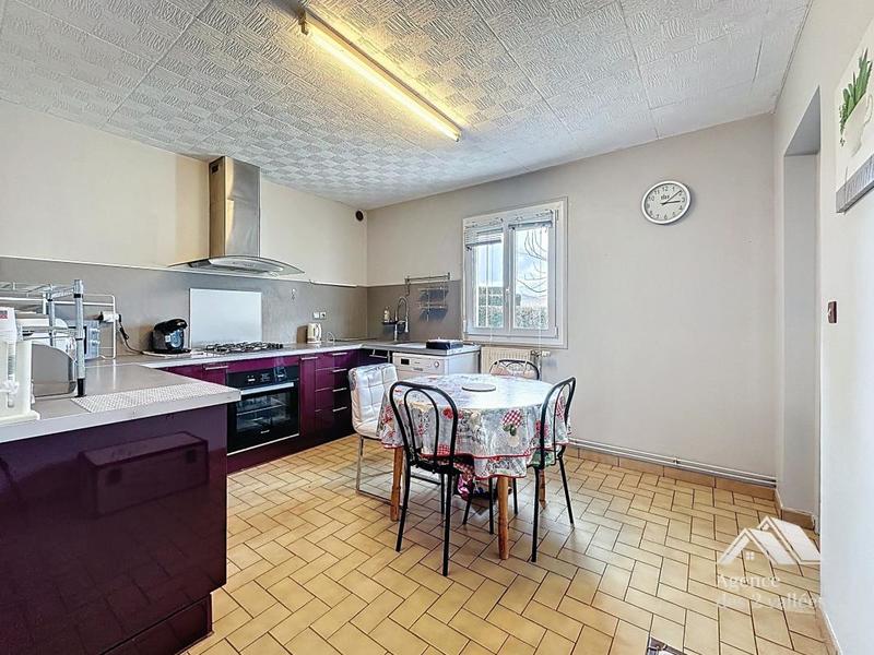 Maison - 105 m² - 5 pièces