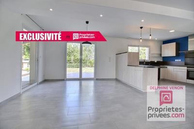 Maison - 205 m² - 6 pièces