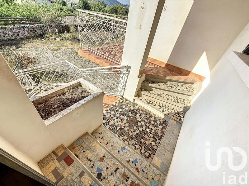 Maison - 167 m² - 6 pièces