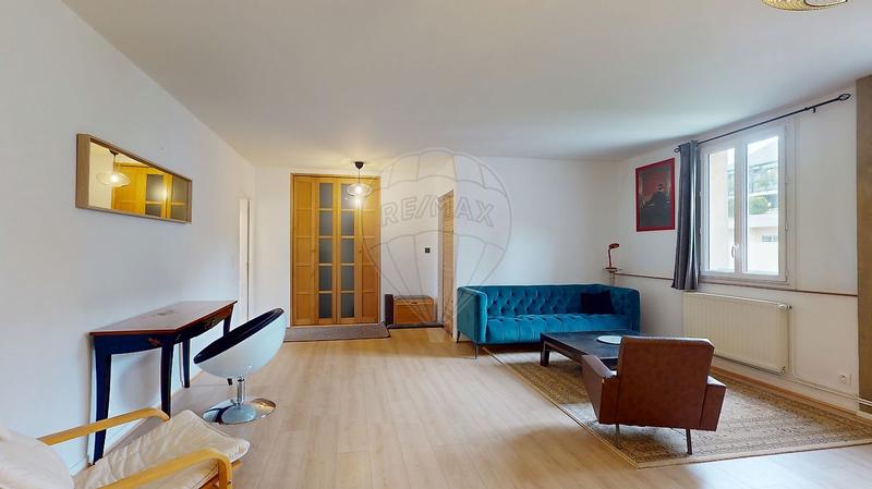 Appartement - 100 m² - 3 pièces