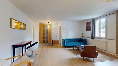 Appartement - 100 m² - 3 pièces