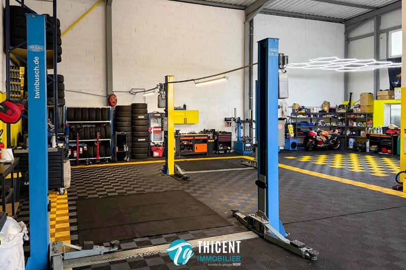 Fonds de commerce - 220 m²