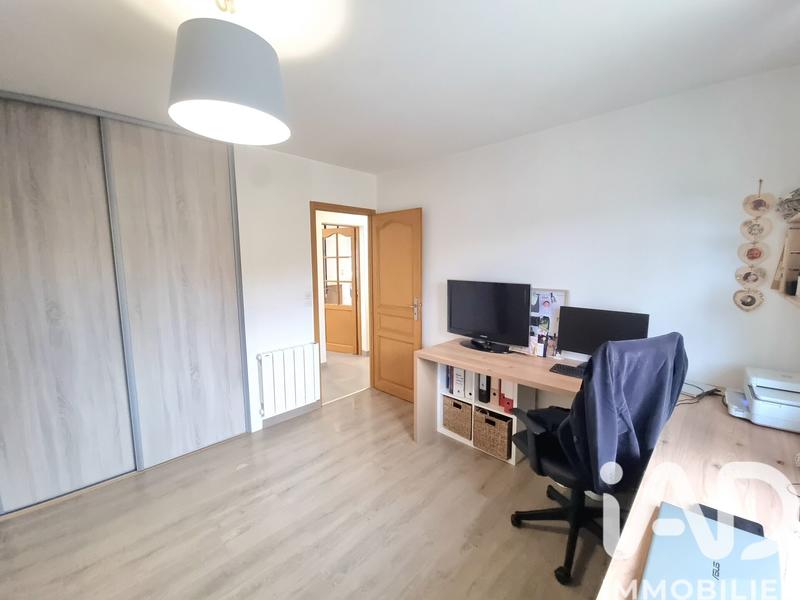 Maison - 185 m² - 9 pièces