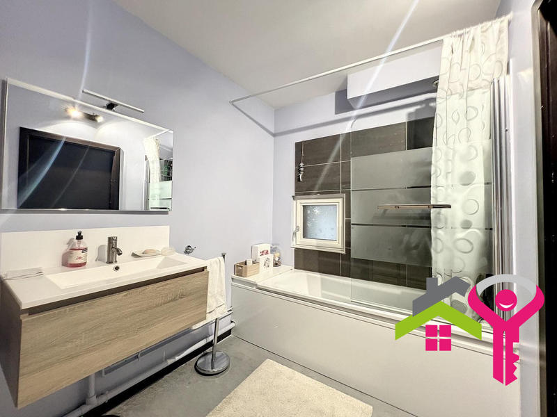 Appartement - 117 m² - 4 pièces