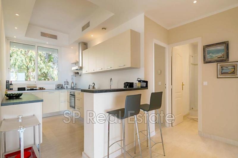 Appartement - 120 m² - 3 pièces