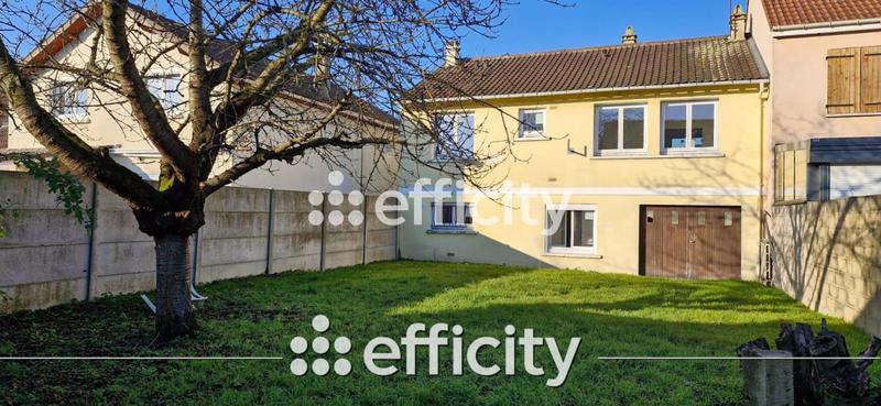 Maison - 95 m² - 5 pièces