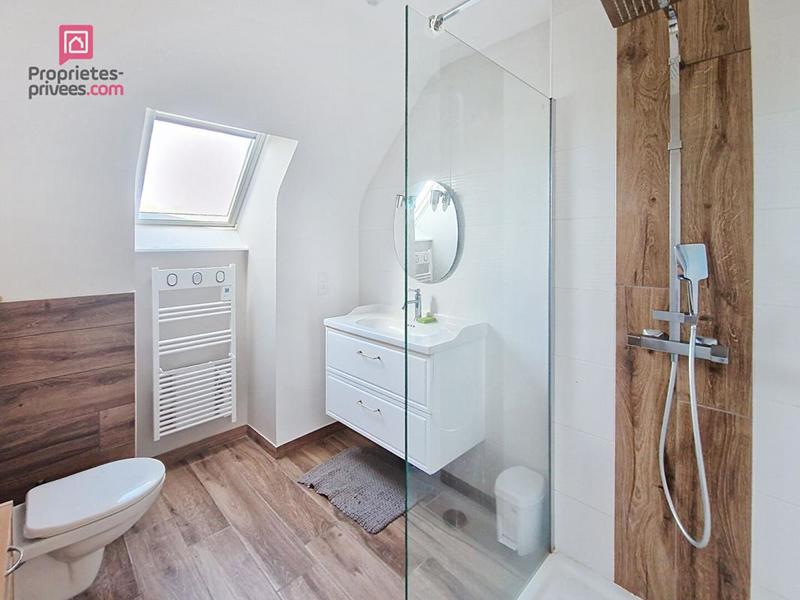 Maison - 150 m² - 8 pièces