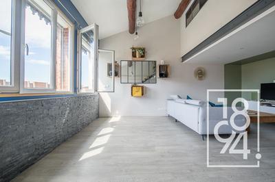 Penthouse - 76 m² - 3 pièces