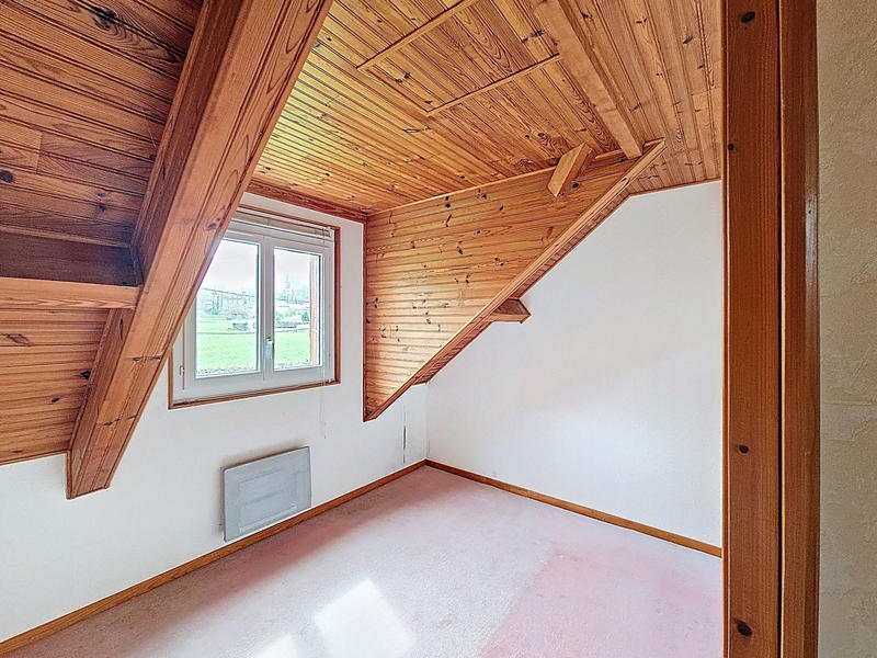 Maison - 139 m² - 7 pièces