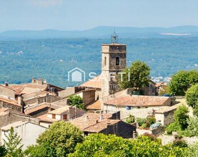 Maison - 270 m² - 5 pièces