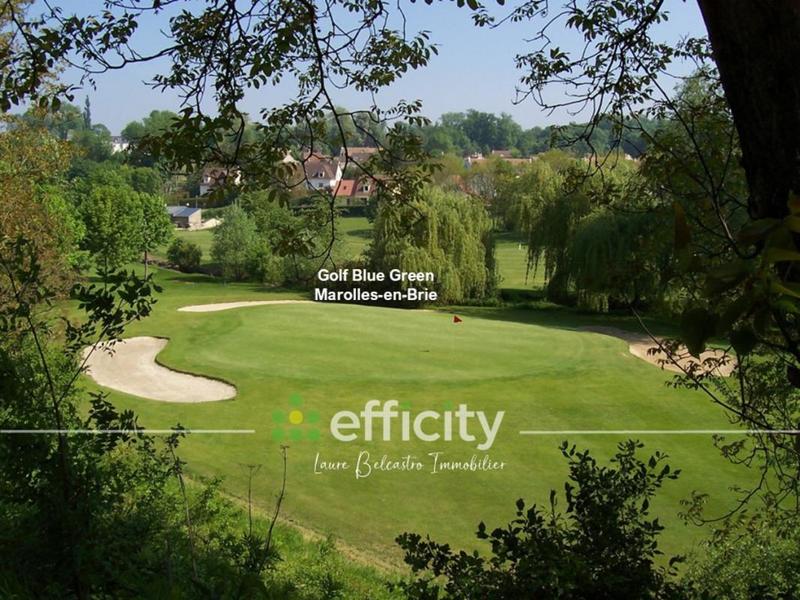 Terrain constructible - 1 058 m²