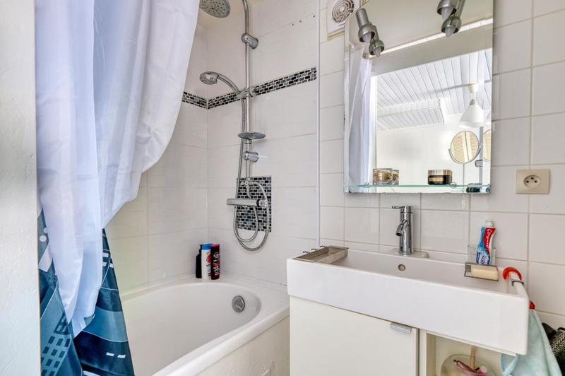 Villa - 200 m² - 9 pièces