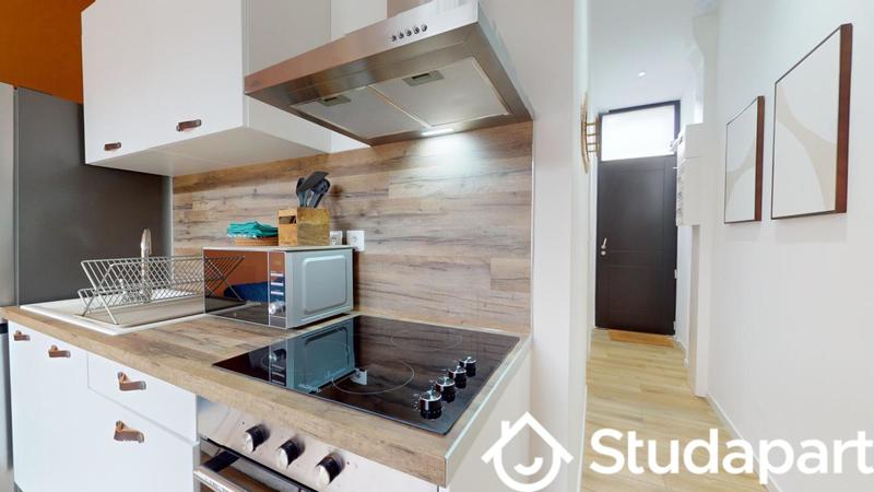 Chambre - 9 m² - 1 pièce