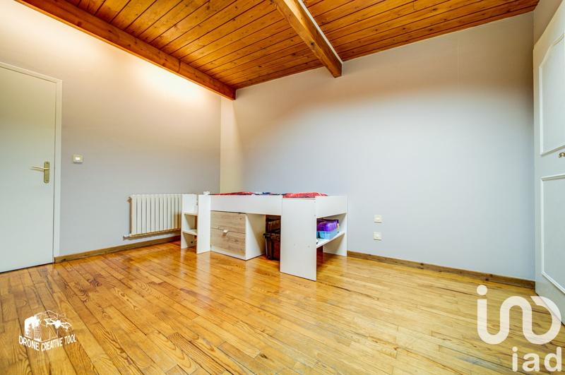 Maison - 190 m² - 6 pièces