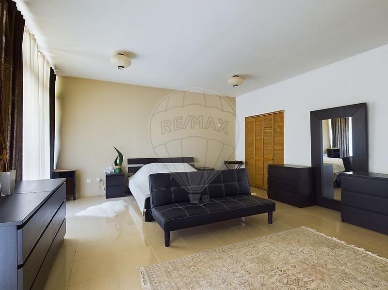 Immeuble - 660 m² - 15 pièces