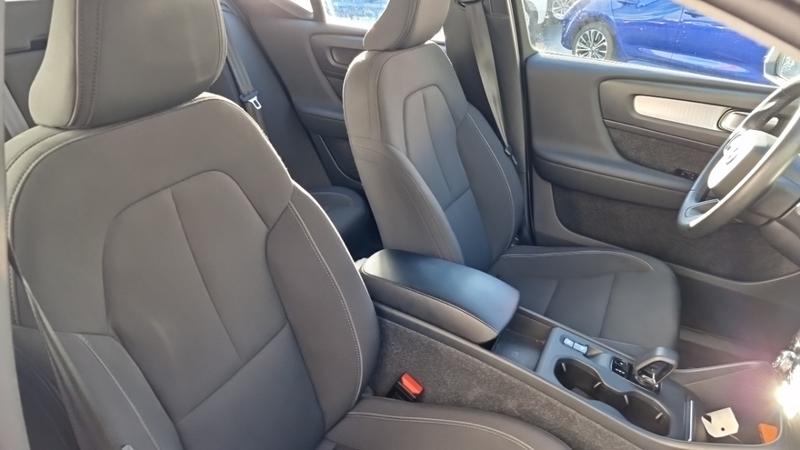 Volvo Xc40 Business t4 recharge 129+82 ch dct7 inscription