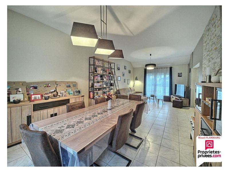 Maison - 102 m² - 5 pièces