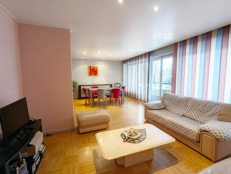 Appartement - 108 m² - 4 pièces