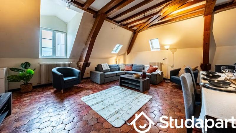 Appartement - 115 m² - 6 pièces