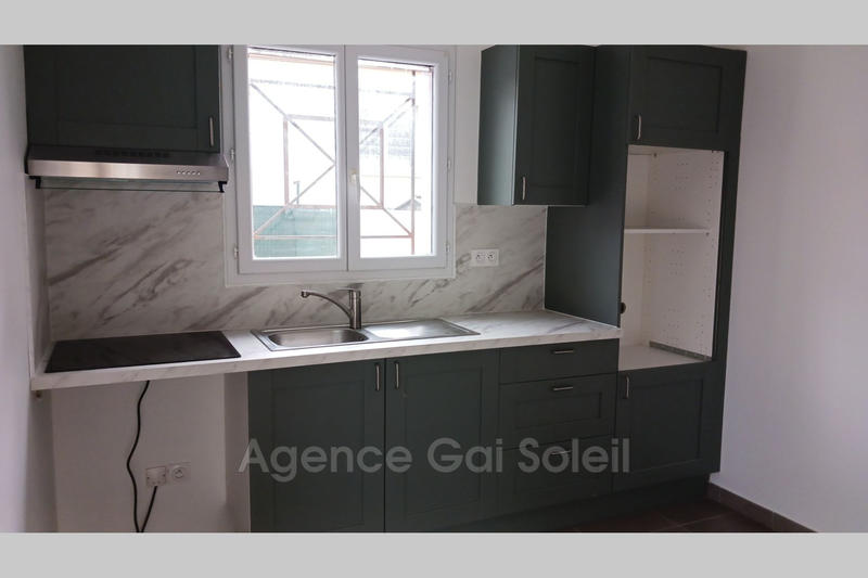 Villa - 94 m² - 4 pièces