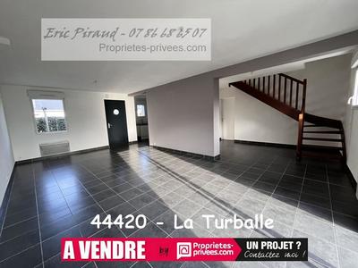 Maison - 92 m² - 4 pièces