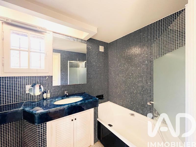 Maison de maîtres - 310 m² - 10 pièces