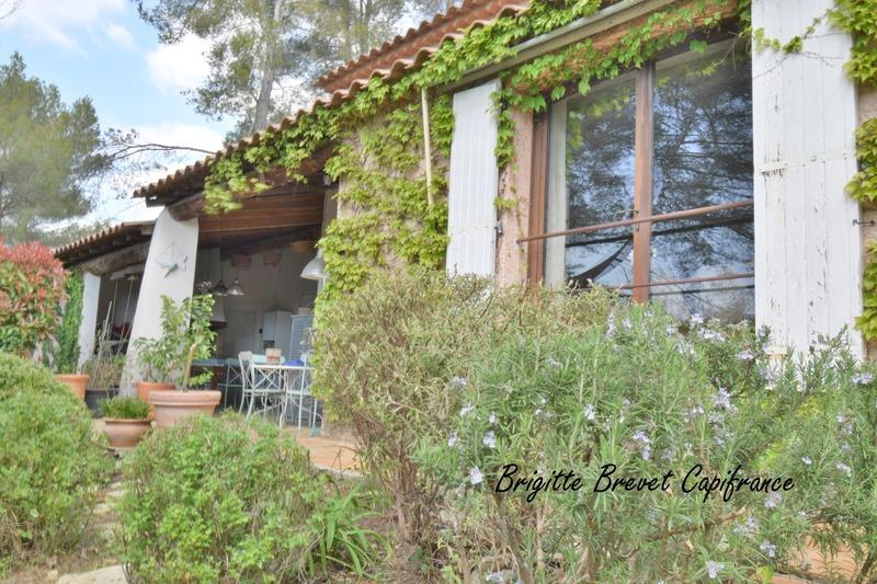 Maison - 141 m² - 5 pièces