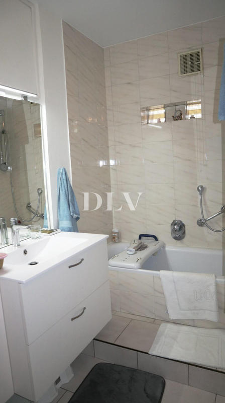 Appartement - 91 m² - 6 pièces