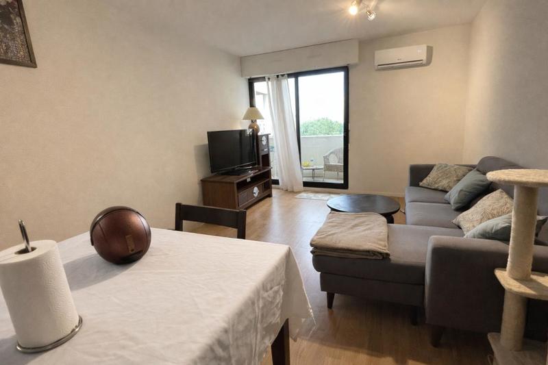 Appartement - 64 m² - 3 pièces