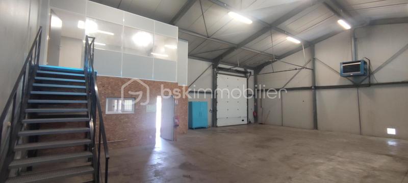 Local commercial - 225 m² - 3 pièces