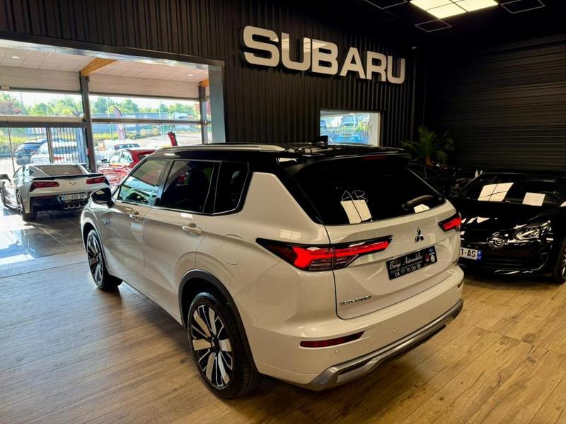 Mitsubishi Outlander Phev IV 2.4 Mivec 306 4wd Instyle