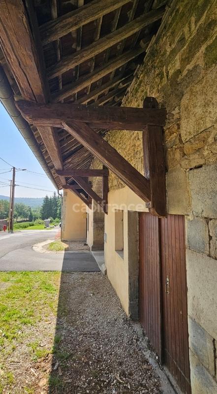 Maison en pierre - 172 m² - 6 pièces