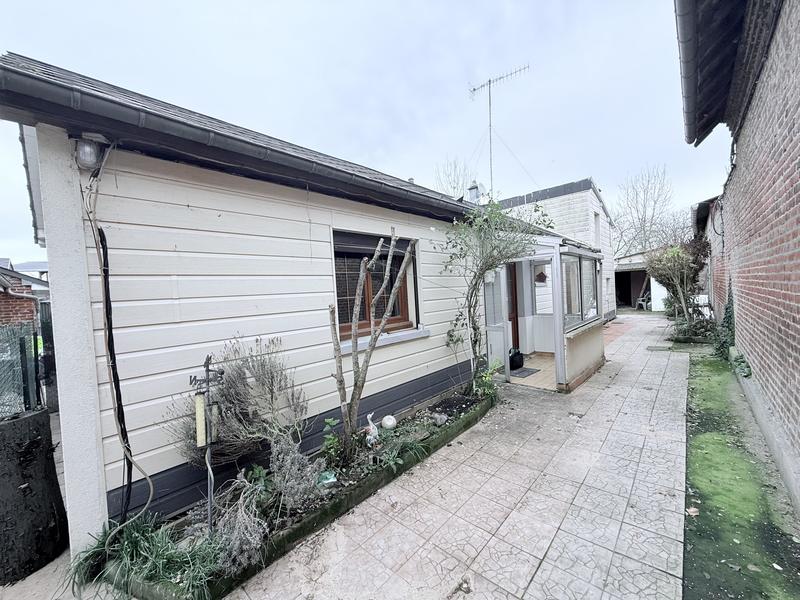 Maison - 85 m² - 4 pièces