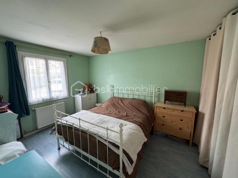 Maison - 93 m² - 5 pièces